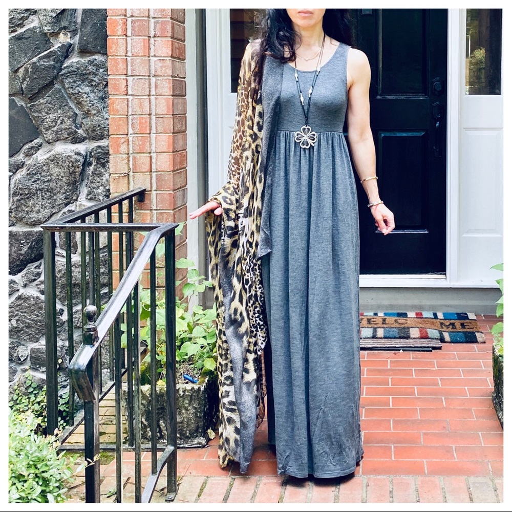 CHARCOAL GREY MAXI DRESS WITH SIDE POCKETS - Picture 4 of 9